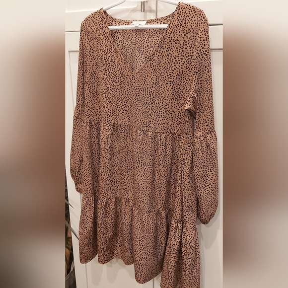 Little White House tiered dress - Picture 1 of 9